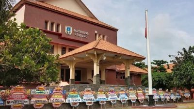 Terbitkan Surat Edaran, Pemkab Rembang Larang Pemberian Karangan Bunga