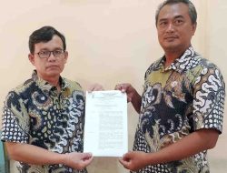 Perangkat Desa di Grobogan Viral Pamer Mobil, Hanya Kena Sanksi Teguran