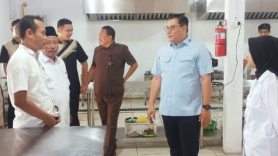 Kunjungi Grobogan, Danang Wicaksana Pantau Pelaksanaan Program Makan Bergizi Gratis